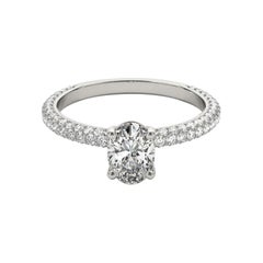 Solitario ovalado con pavé certificado por GIA de 0,95 quilates  Anillo de diamantes