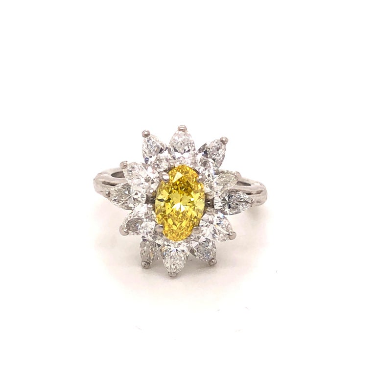 Tiffany and Co. GIA Certified 0.95 Carat Fancy Vivid Yellow Diamond ...