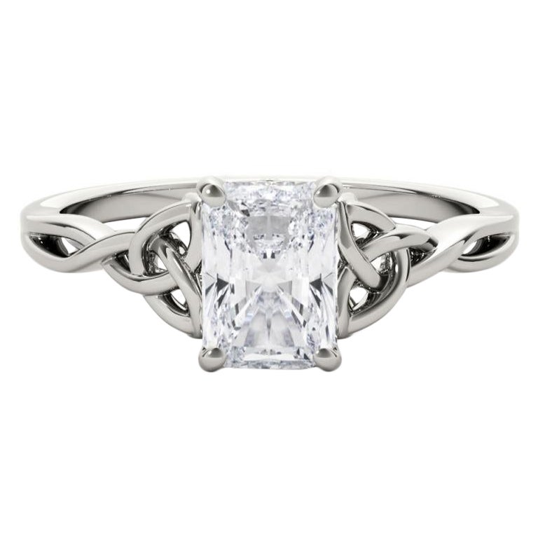 Bague diamant certifié GIA 0.96 carat Celtic Knot Radiant Solitaire Platinum en vente