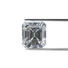 Gia Certified 0.97 Carat Emerald Cut G Color VS1 Clarity Natural Diamond