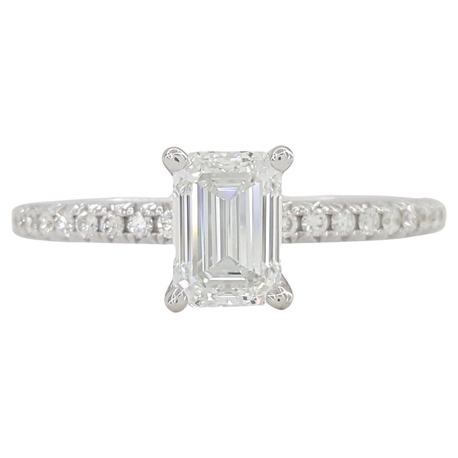 GIA Certified 1 Carat Emerald Cut Diamond 18k White Gold Ring For Sale