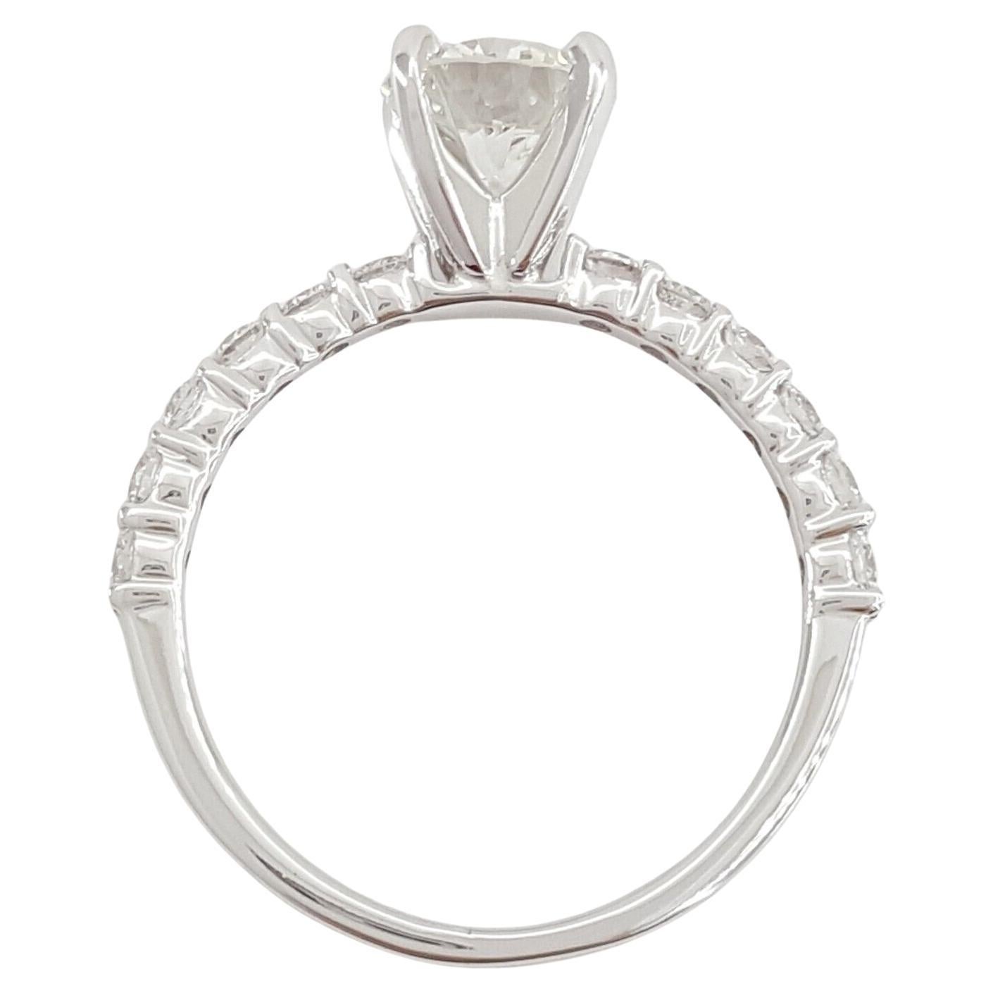 GIA Certified 1 Carat Round Cut Diamond E Color VVS1 Clarity Ring in 14K W Gold In New Condition For Sale In Chicago, IL