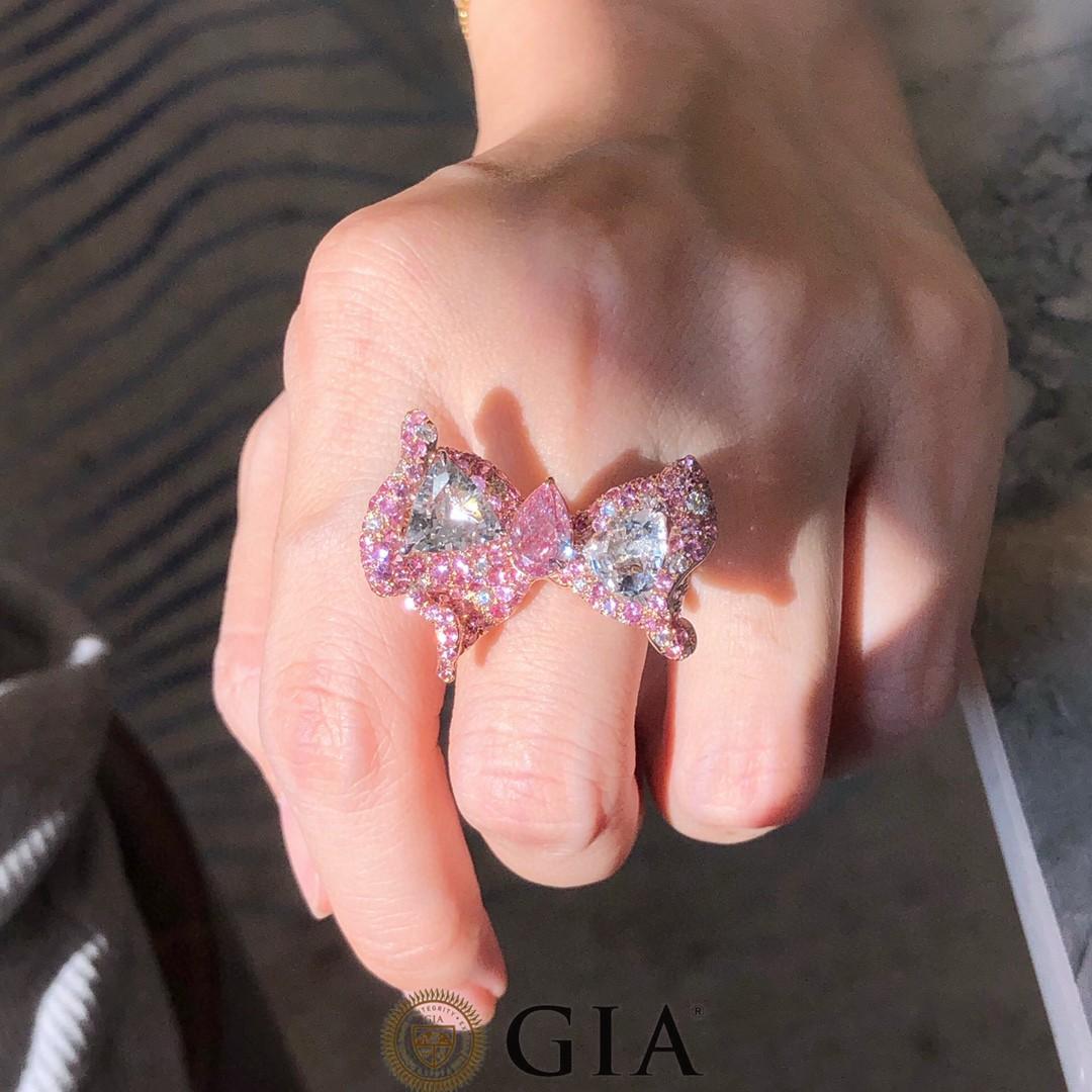 Bague à nœud en diamant rose orangé clair fantaisie taille poire de 1 carat certifié GIA en vente 2