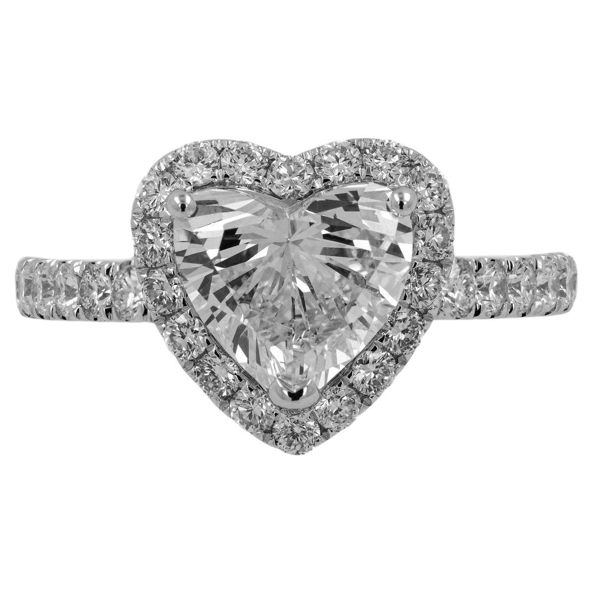 GIA Certified 1 Carat Heart Shape 18K Gold Ring Internally FLAWLESS F COLOR For Sale