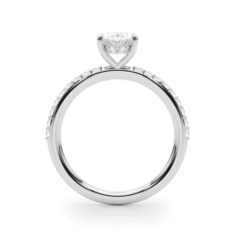 GIA Certificato 1 Carato Ovale Halo Mezza Eternità  Anello con diamante In condizioni Nuovo in vendita a New York, NY