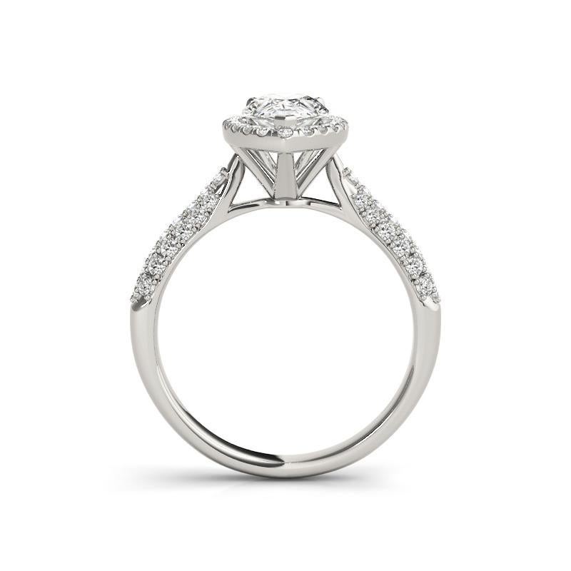 Anello con diamante aureolato a più file in oro bianco 18 carati certificato GIA da 1 carato con pera In condizioni Nuovo in vendita a New York, NY