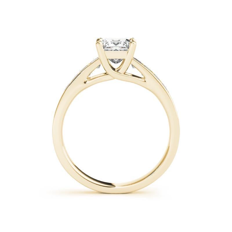 GIA Certified 1 Carat Princess Channel Set Cathedral Diamond Ring In condizioni Nuovo in vendita a New York, NY