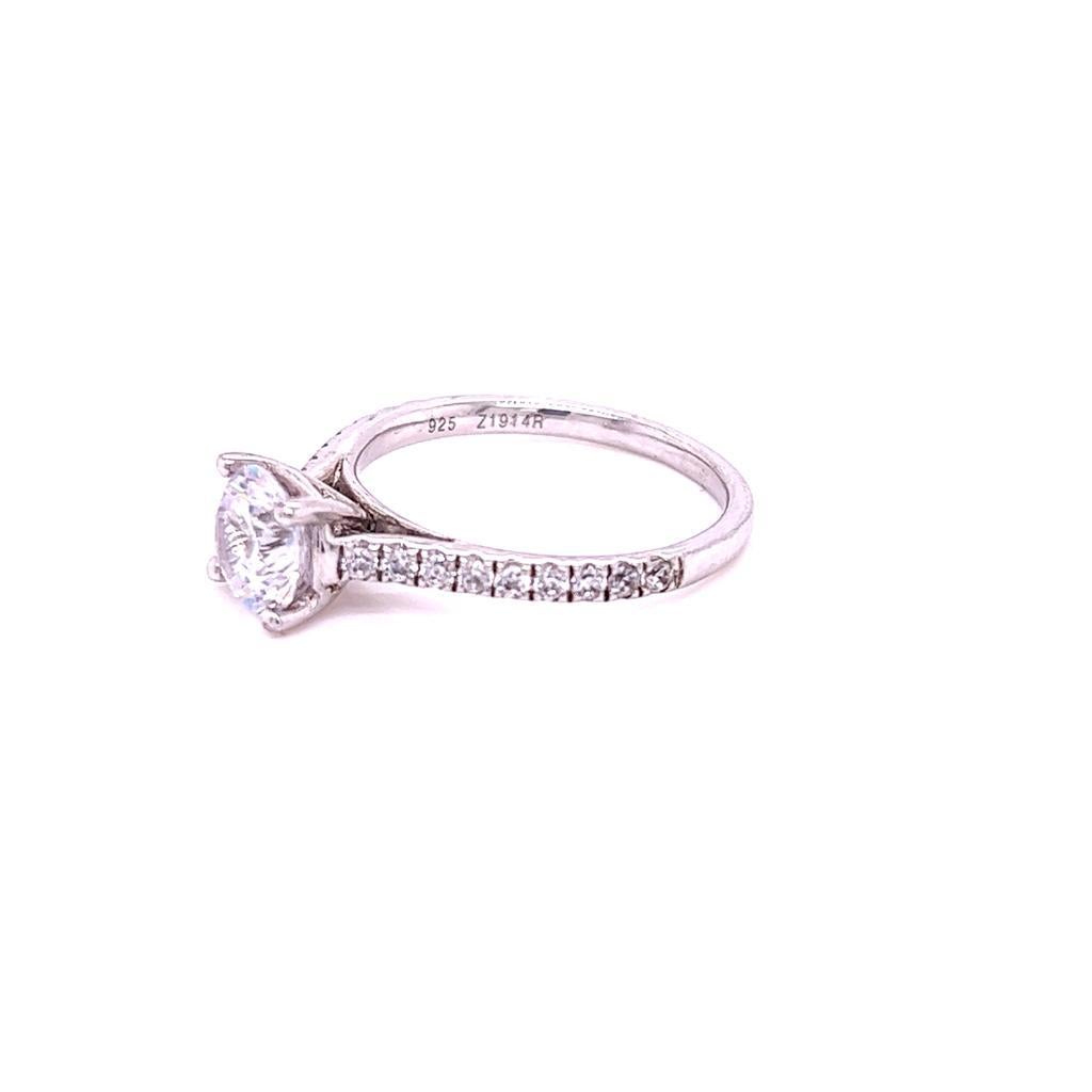 For Sale:  GIA Certified 1 Carat Round Brilliant Diamond Ring in Platinum 6