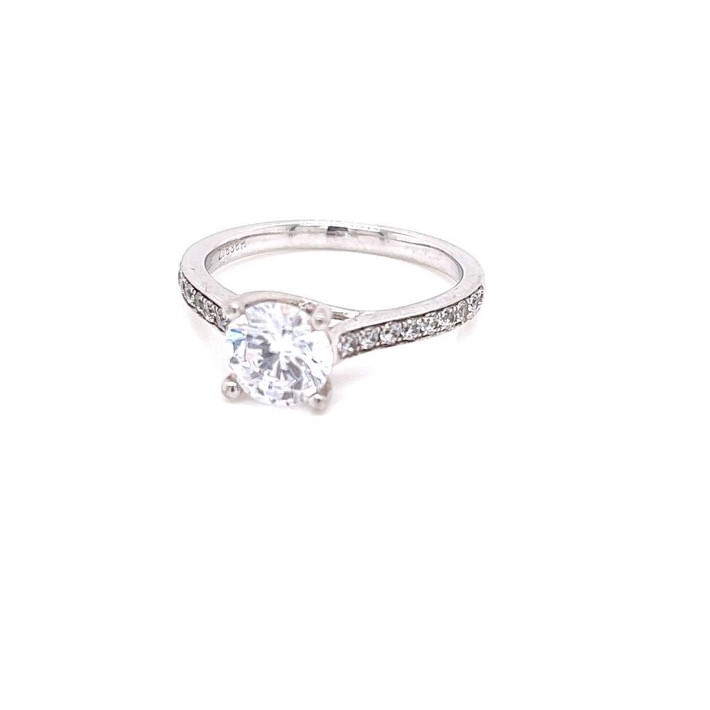 For Sale:  GIA Certified 1 Carat Round Diamond with Shoulder Diamonds Platinum Ring. 2