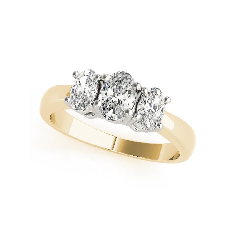 Taille ovale GIA Certified 1 Carat Three-Stone Oval 18K Yellow Gold Diamond Ring (bague à diamant ovale de 1 carat certifiée par le GIA) en vente