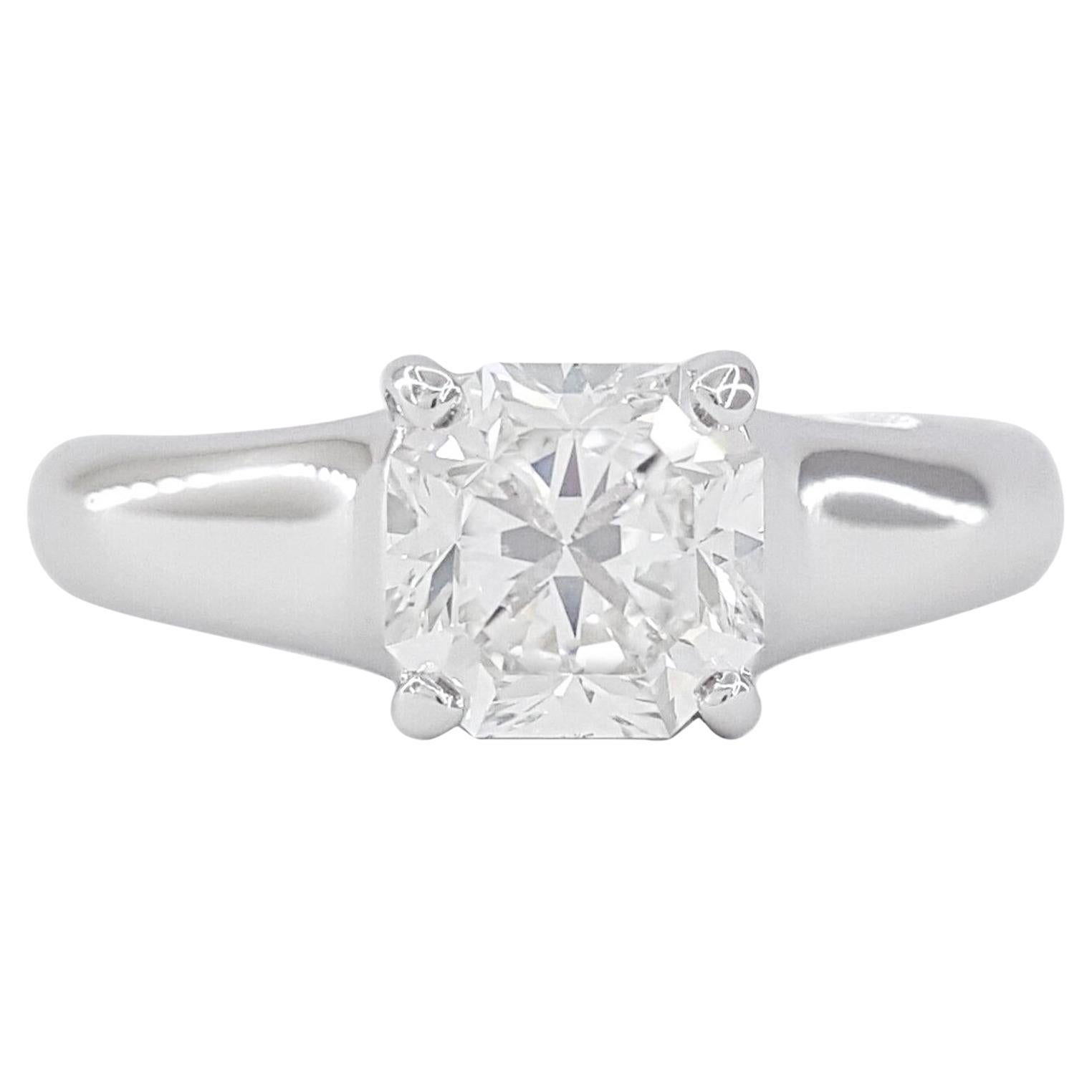 GIA Certified 1 Ct F Color VS Square Radiant Cut Diamond 18K White Gold Ring For Sale