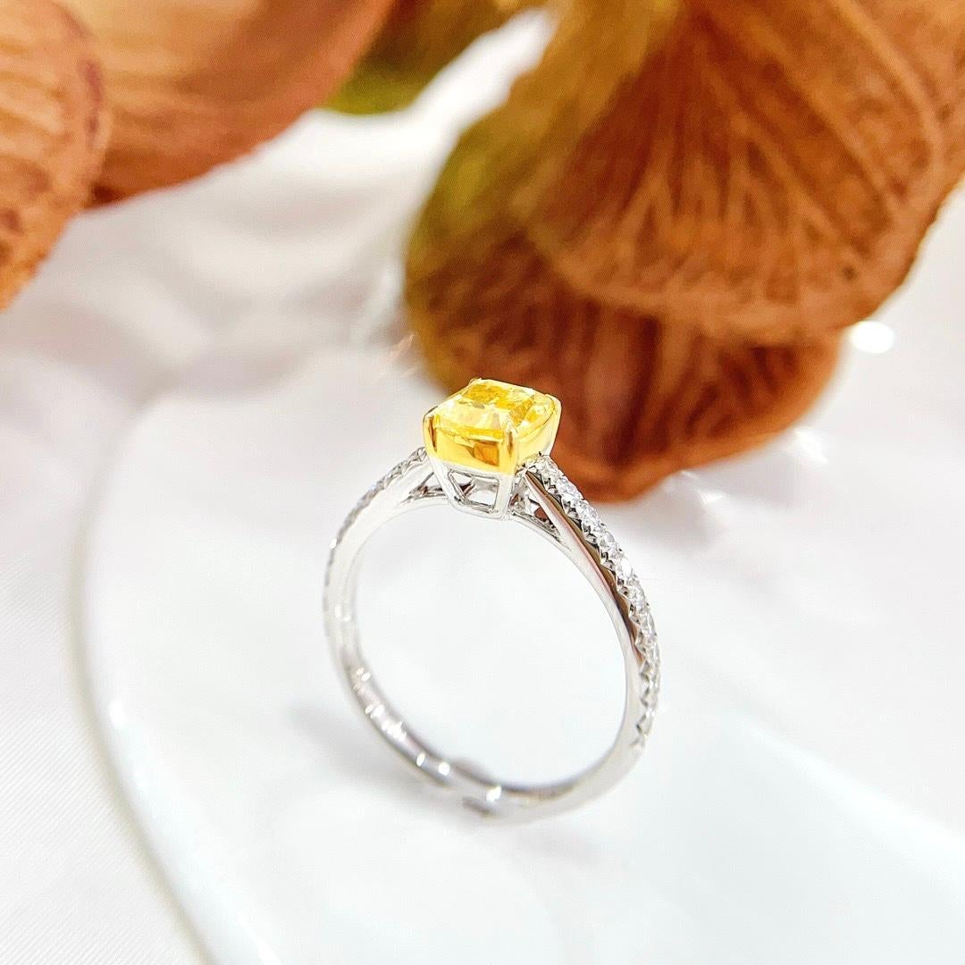 Bague fantaisie en or 18 carats avec diamants de 1 carat certifiés GIA Neuf - En vente à Kowloon, HK