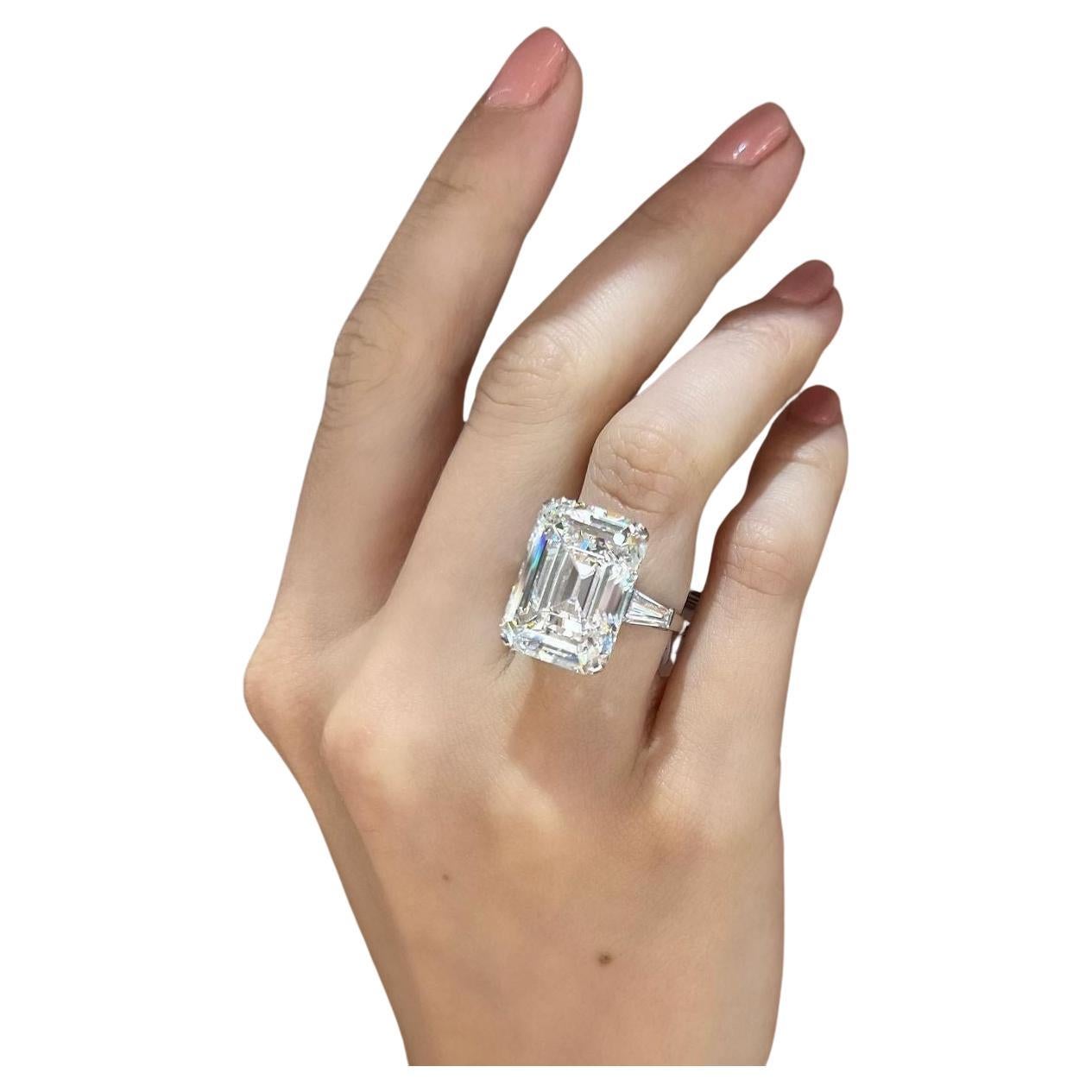 Contemporary GIA Certified 10 Carat Emerald Cut Diamond Ring with Tapered Baguette For Sale