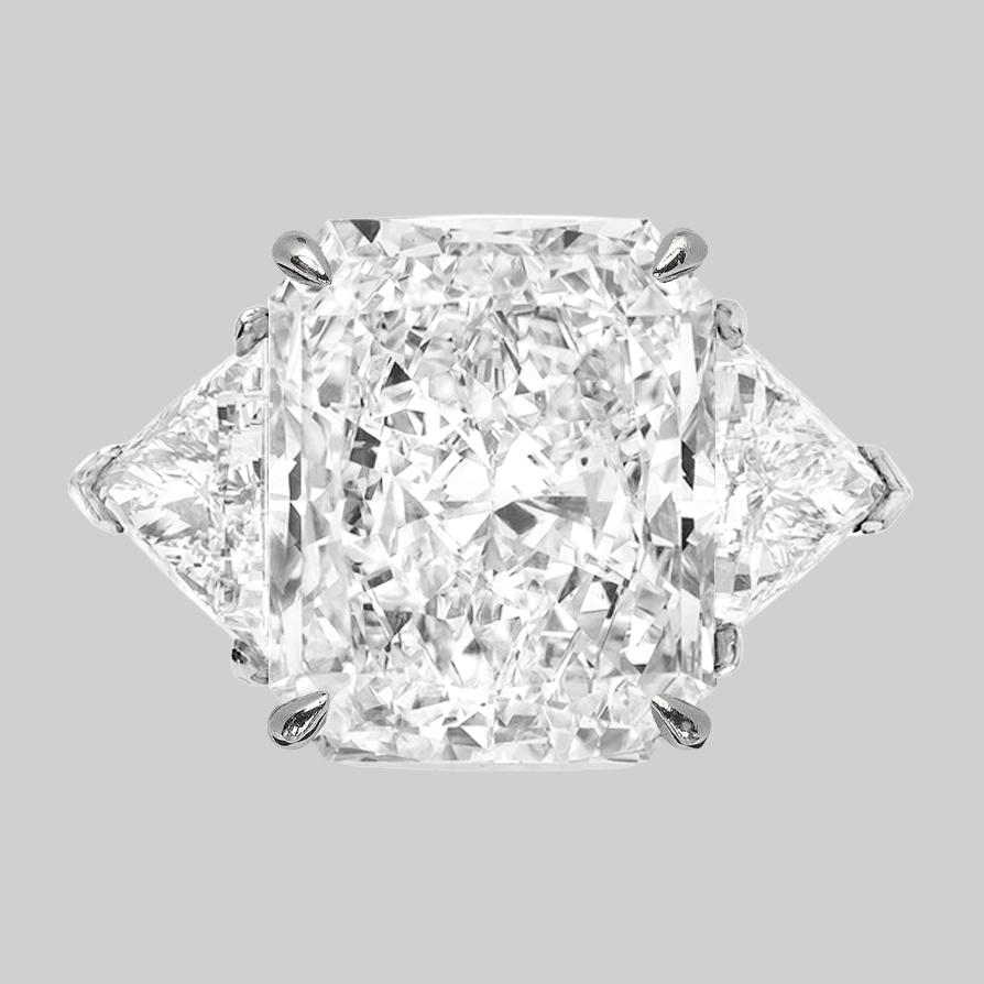 Modern GIA Certified 10 Carat Excellent Cut Cushion Cut Three Stone Platinum Ring For Sale