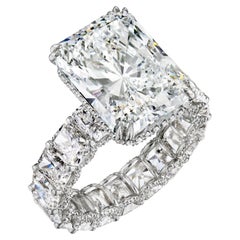 Anello di fidanzamento con diamante radiante "Ashley" certificato GIA da 10 carati F VS2
