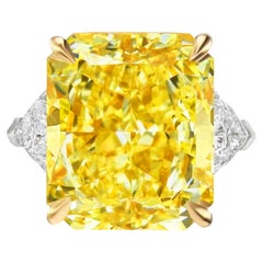 Anello di fidanzamento in platino con diamante giallo di fantasia certificato GIA da 10 carati