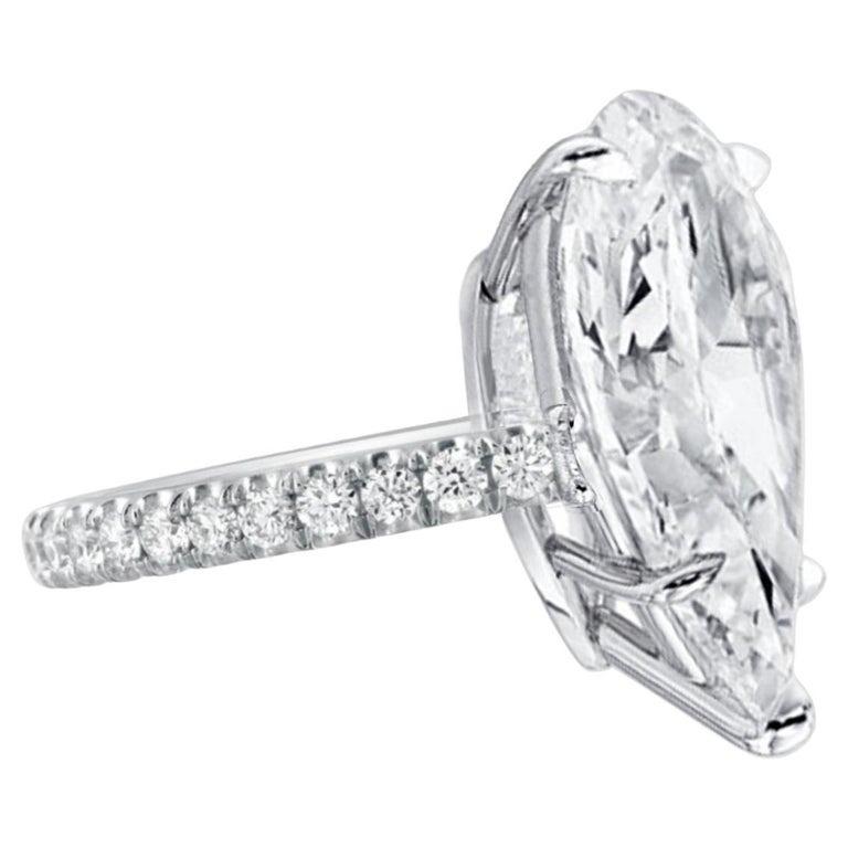 Contemporaneo Anello con diamante marquise da 10 carati certificato GIA COLORE VVS1 in vendita