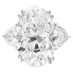 Bague solitaire en diamant ovale à taille brillante de 10 carats certifiée par la GIA