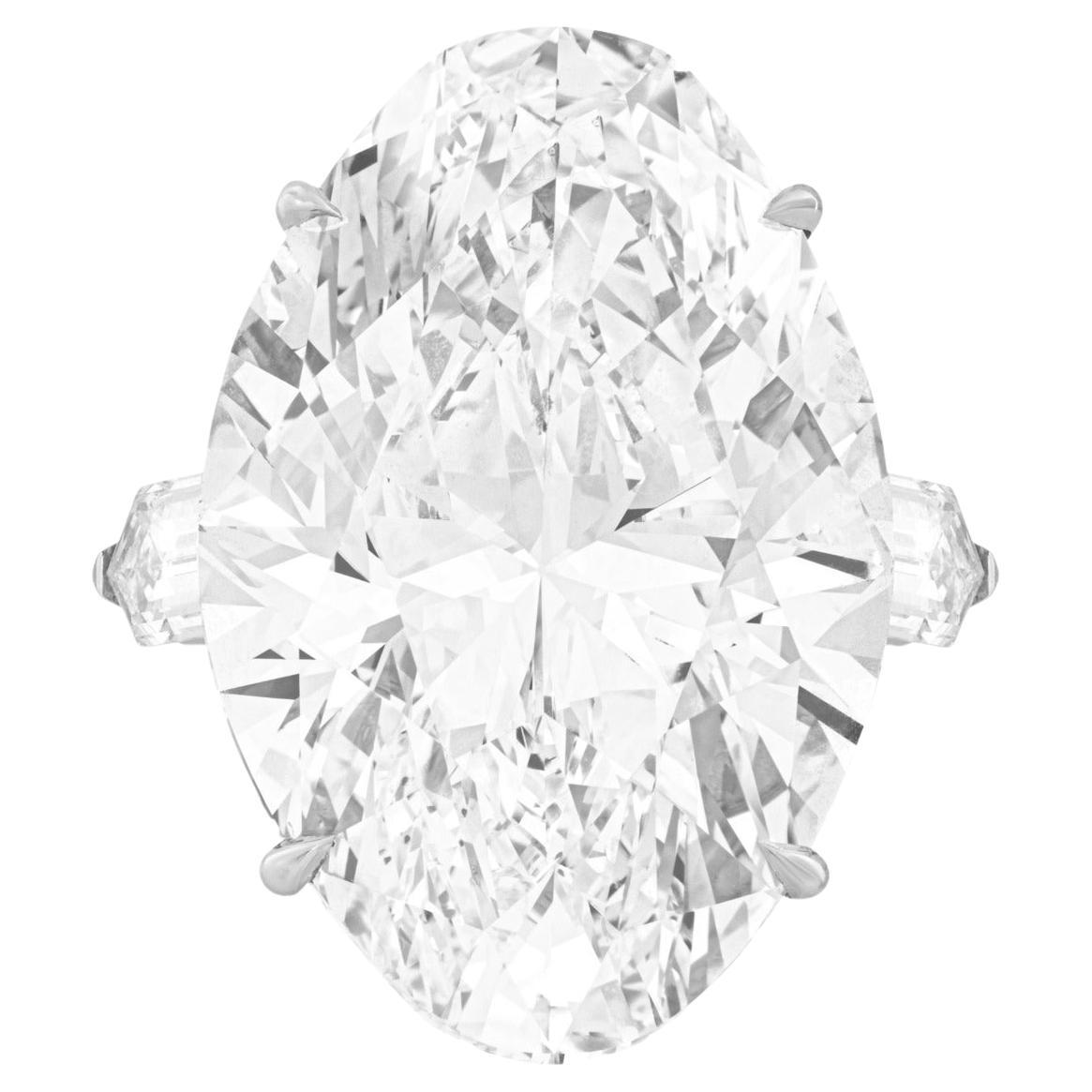 GIA Certified 10 Carat Oval Cut Diamond Engagement Platinum Ring Type IIA