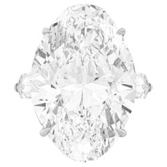 GIA Certified 10 Carat Oval Cut Diamond Engagement Platinum Ring Type IIA