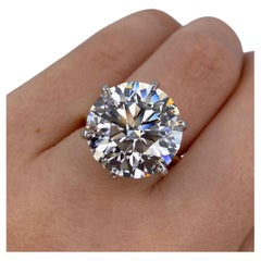 GIA Certified 10 Carat Round Brilliant Diamond Platinum Ring GIA Certified 10 Carat Round Brilliant Diamond Platinum Ring