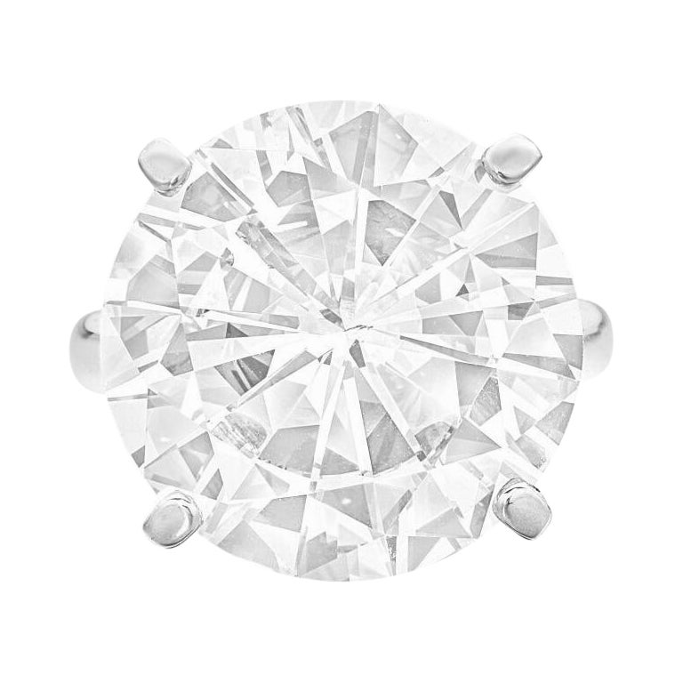 GIA Certified 10 Carat Round  Cut Diamond Engagement Platinum Ring For Sale