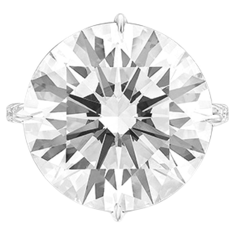 Taglio rotondo Anello in platino con diamante rotondo certificato GIA da 10 carati di colore G in vendita