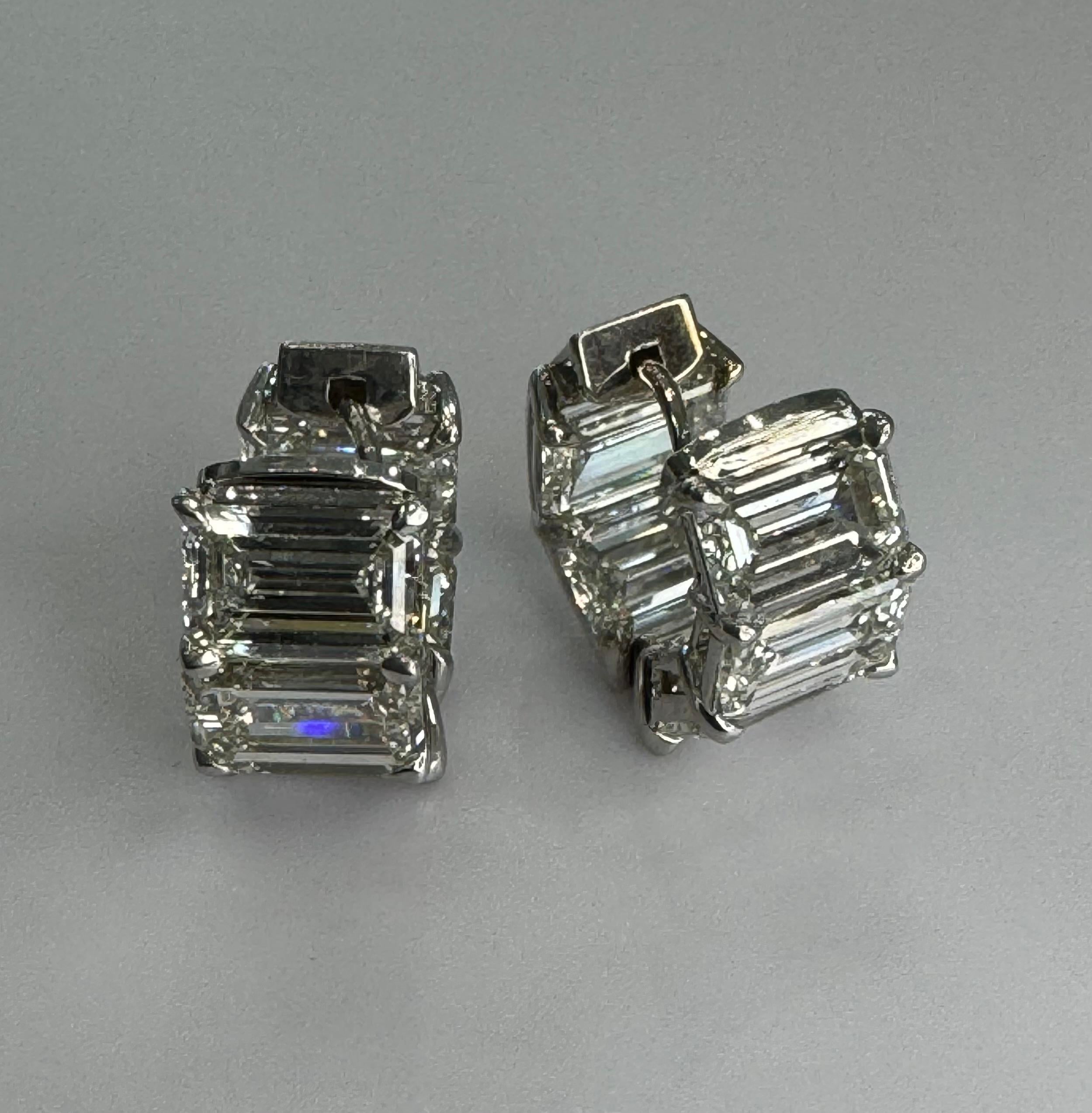 GIA Certified 10 Carat Total Emerald Cut Diamond Huggie Earrings In New Condition For Sale In Miami, FL