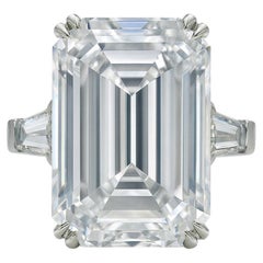 GIA zertifiziert 10 Smaragd Schliff VVS2 Klarheit Diamantring in Platin GIA zertifiziert 10 Smaragd Schliff VVS2 Klarheit Diamantring in Platin