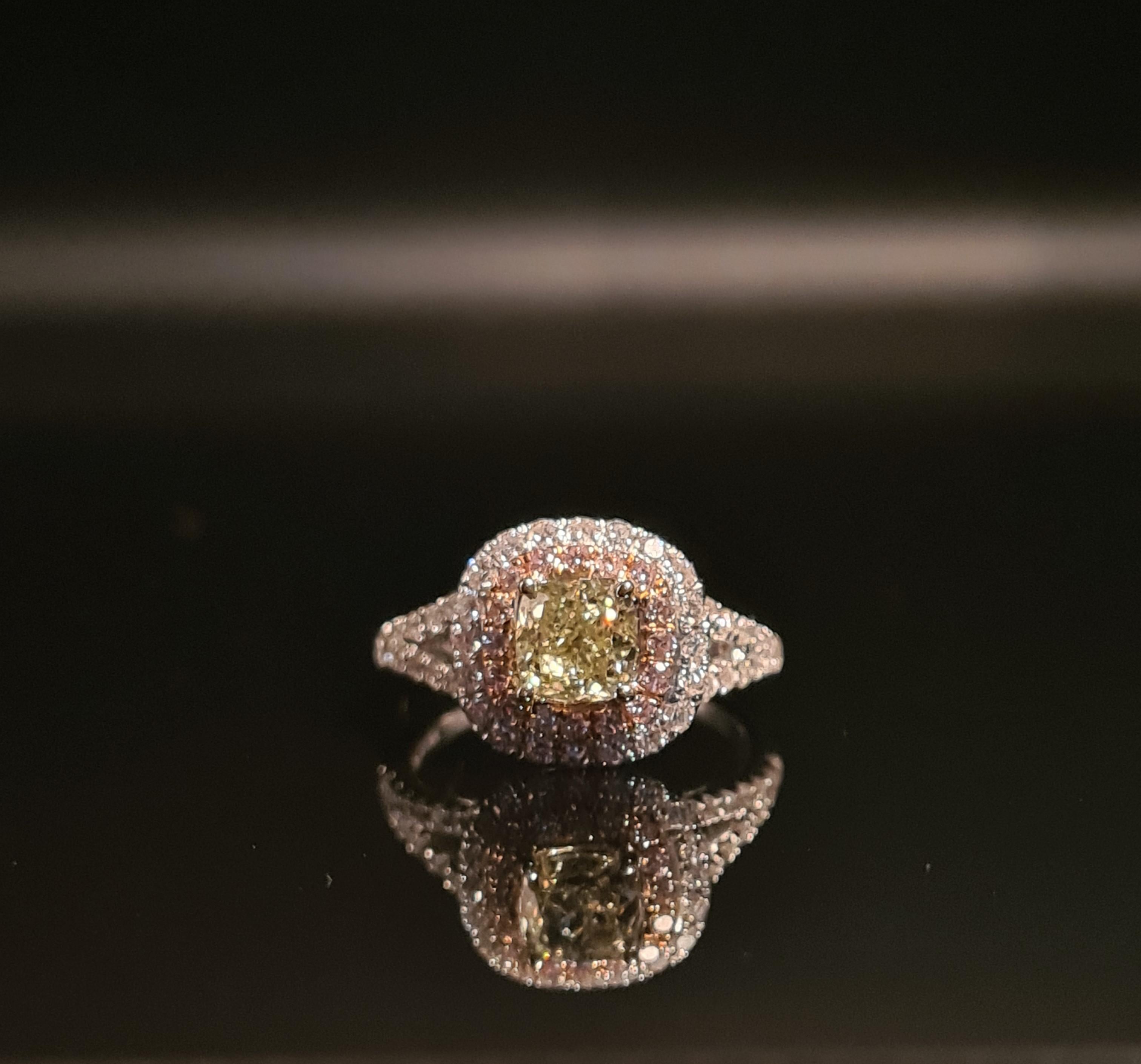 Verlobungsring mit GIA-zertifiziertem 1,0 natürlichem gelbem Fancy-Green-Diamant im Kissenschliff im Angebot 8