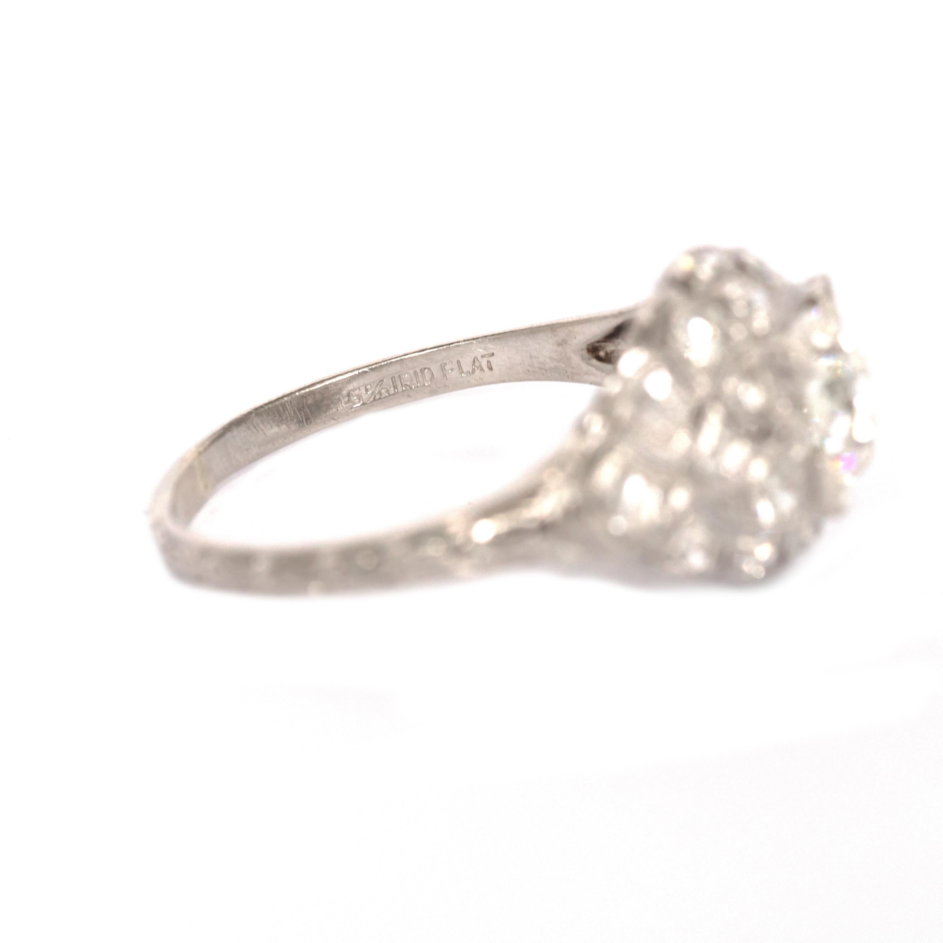 GIA-zertifizierter Verlobungsring mit 1,00 Karat Diamant aus Platin für Damen oder Herren im Angebot