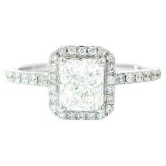 GIA Certified 1.00 Carat E Colour VVS1 Clarity Diamond Ring