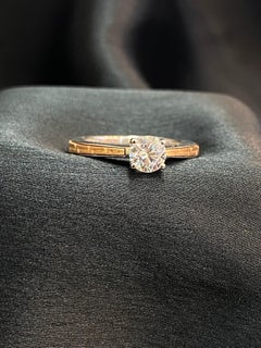 GIA Certified 1.00 Carat E VVS1 Round Brilliant Diamond Ring 18K Two-Tone Gold