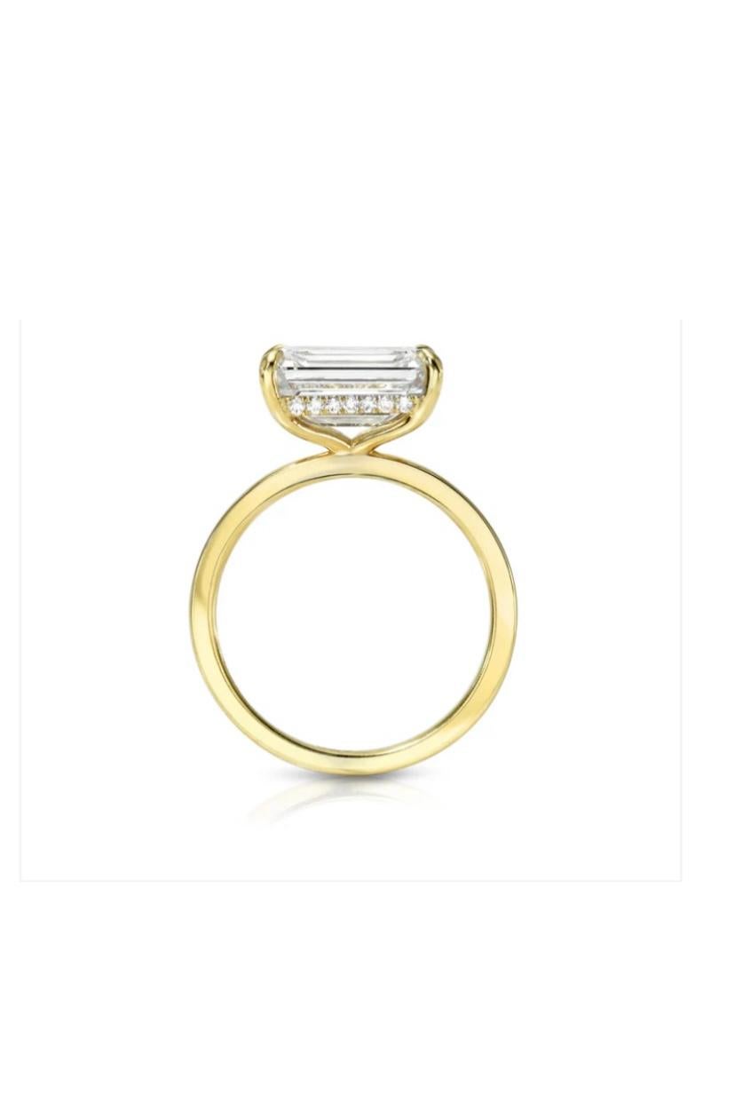 Emerald Cut GIA Certified 1.00 Carat Emerald Shape Diamond 18K Gold Solitaire Ring For Sale