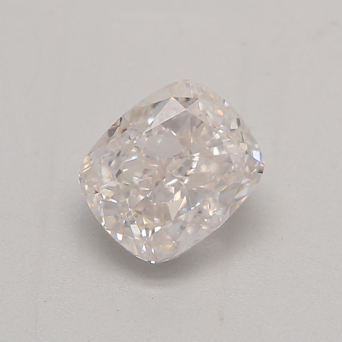 GIA Certified 1.00 Carat Faint Pink VS1 Clarity Diamond For Sale 1