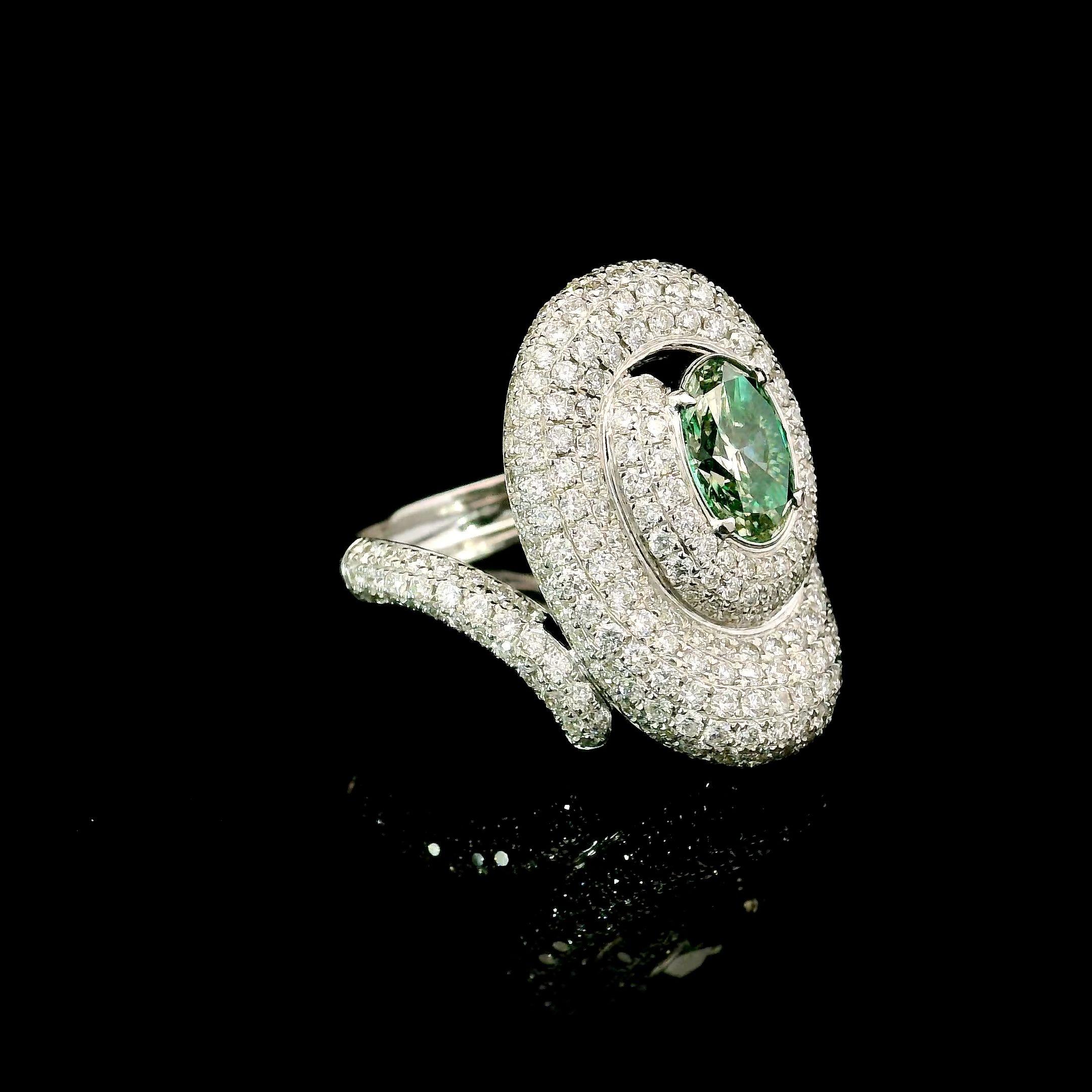 Oval Cut GIA Certified 1.00 Carat Fancy Intense Green VVS Clarity Diamond Ring For Sale