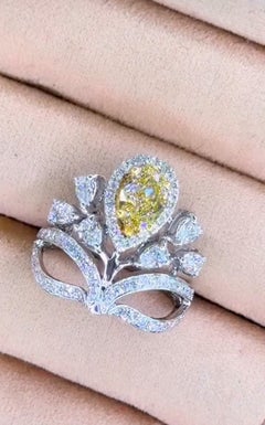 GIA Certified 1.00 Carat Fancy Light Brownish Yellow Diamond 18K Gold