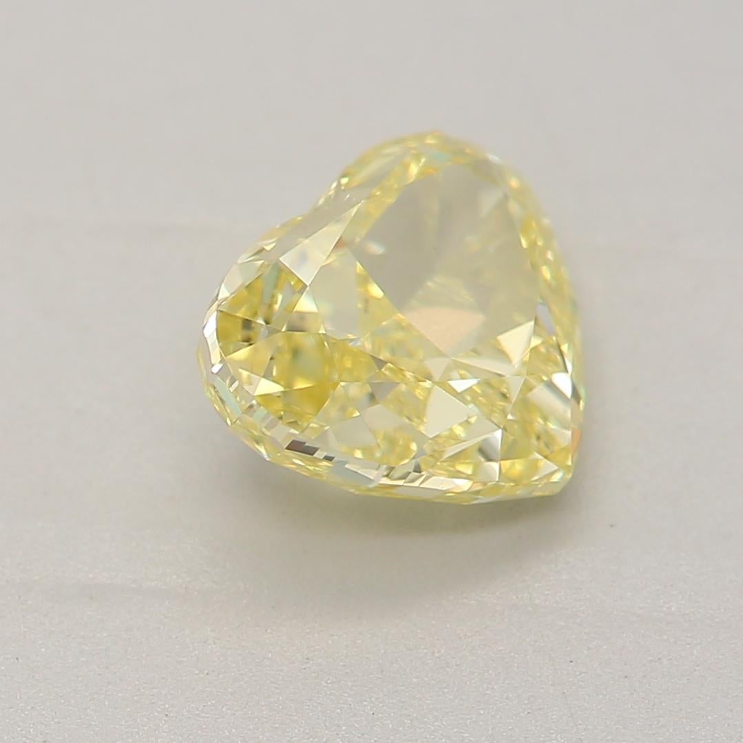 Women's or Men's GIA Certified 1.00 Carat Fancy Yellow VS2 Clarity Diamond For Sale