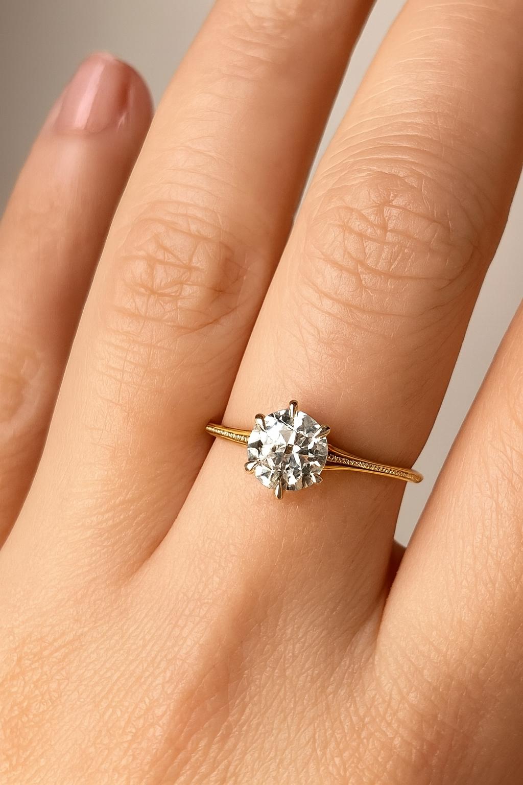 Art déco Bague solitaire en diamant certifié GIA de 1,00 carat de taille européenne ancienne en vente