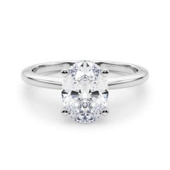 Anillo de diamantes solitario ovalado engastado de 1,00 quilates certificado por el GIA