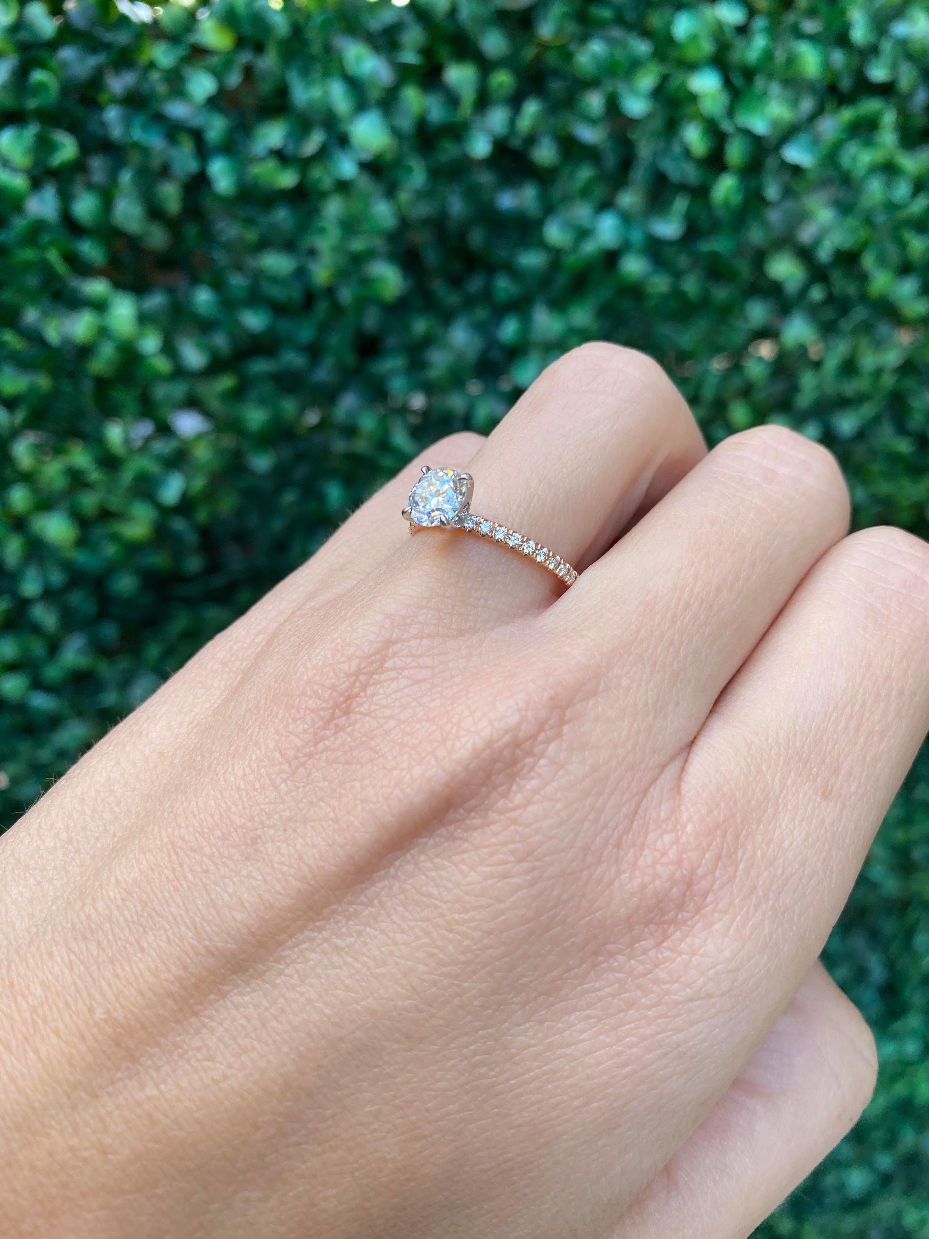 GIA Certified 1.00 Carat Round Diamond Engagement Ring, 14k Rose Gold In New Condition For Sale In Houston, TX