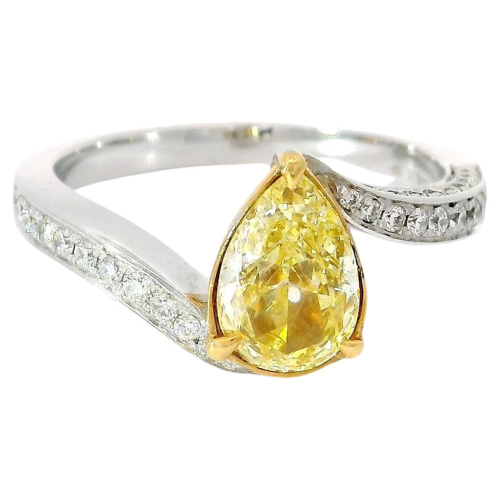 GIA Certified 1.00 Carat W - X Colour VS2 Clarity Diamond Ring
