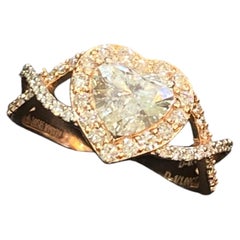 GIA Certified 1.00 Carats D VVS1 Heart Diamonds Engagement Ring in 18K Rose Gold