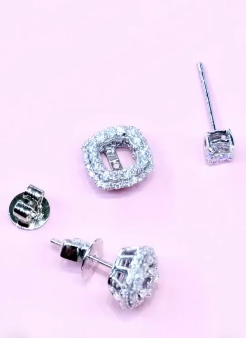 Pendientes de oro de 18 quilates con certificado GIA de 1,00 quilates, forma redonda brillante y color D en Nuevo estado para la venta en Massafra, IT