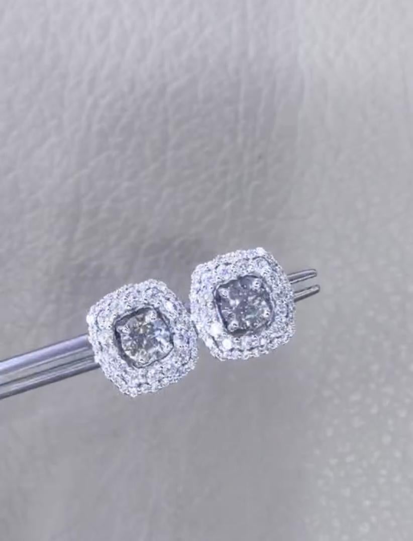 Pendientes de oro de 18 quilates con certificado GIA de 1,00 quilates, forma redonda brillante y color D en venta 2