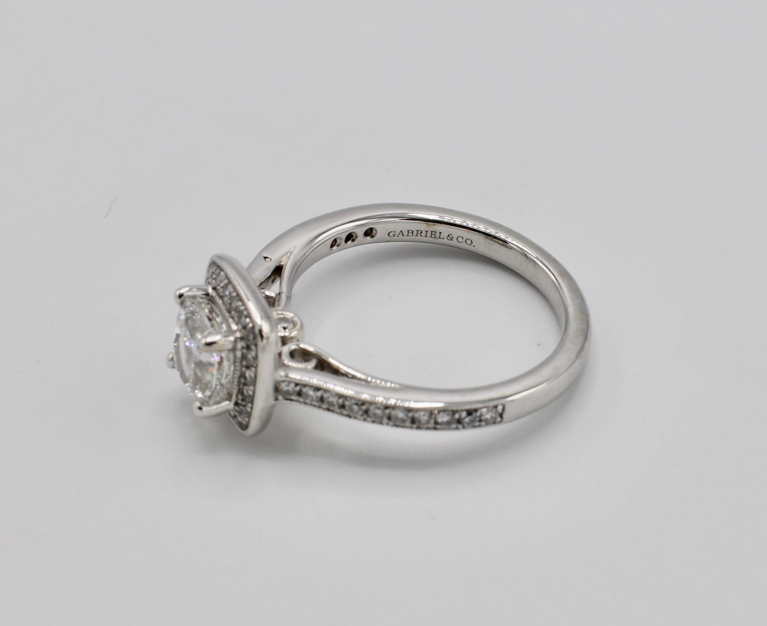 GIA Certified 1.00 Carat Cushion 14 Karat White Gold Halo Diamond Ring In Excellent Condition In  Baltimore, MD