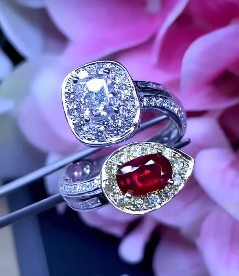 Oval Cut GIA Certified 1.00 Ct Diamonds Certified 1.04 Ct Untreated Mozambique Ruby Ring  For Sale