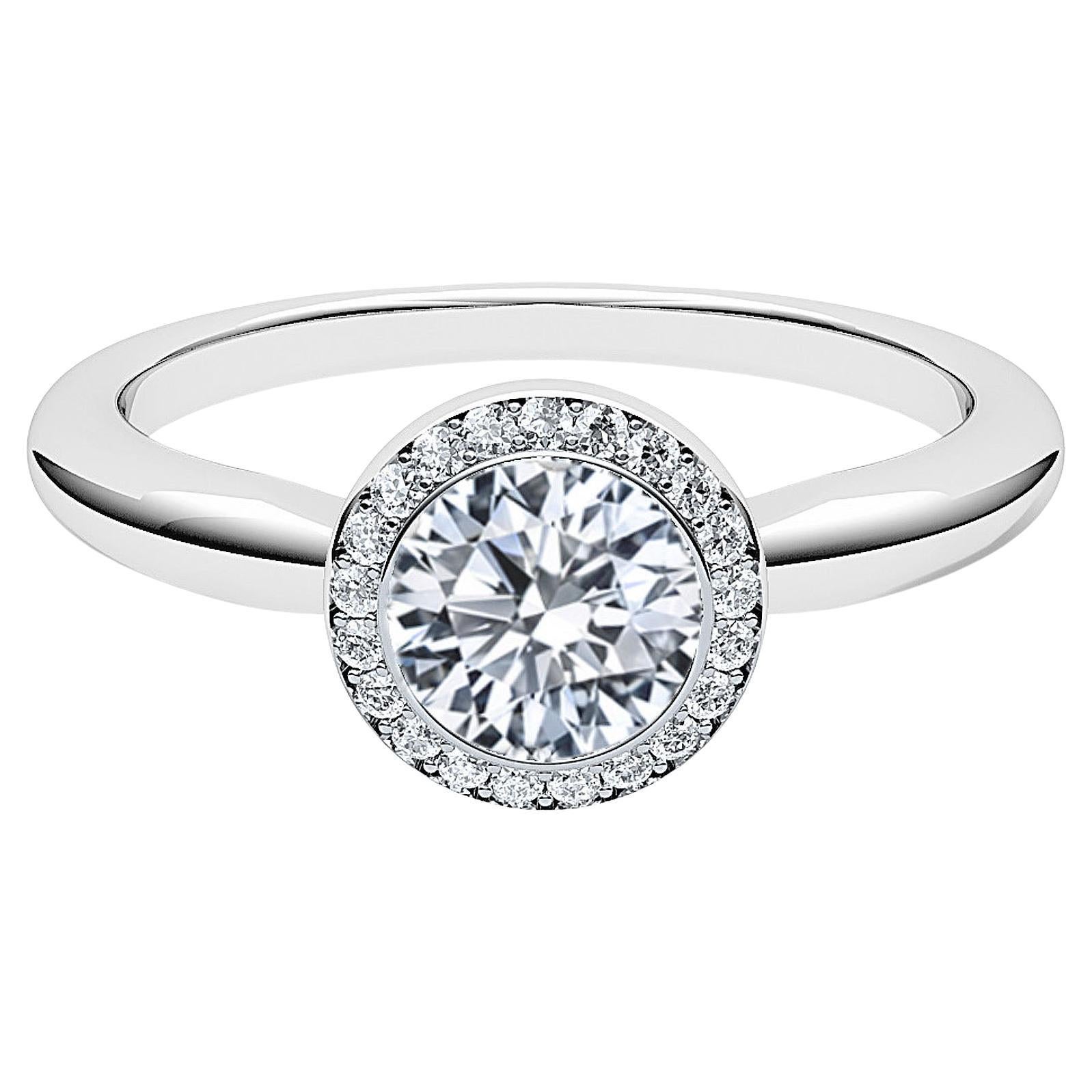 Montre avec halo de diamants ronds solitaires certifiés GIA, de 1,00 carat, de couleur E-F et de pureté VS  en vente