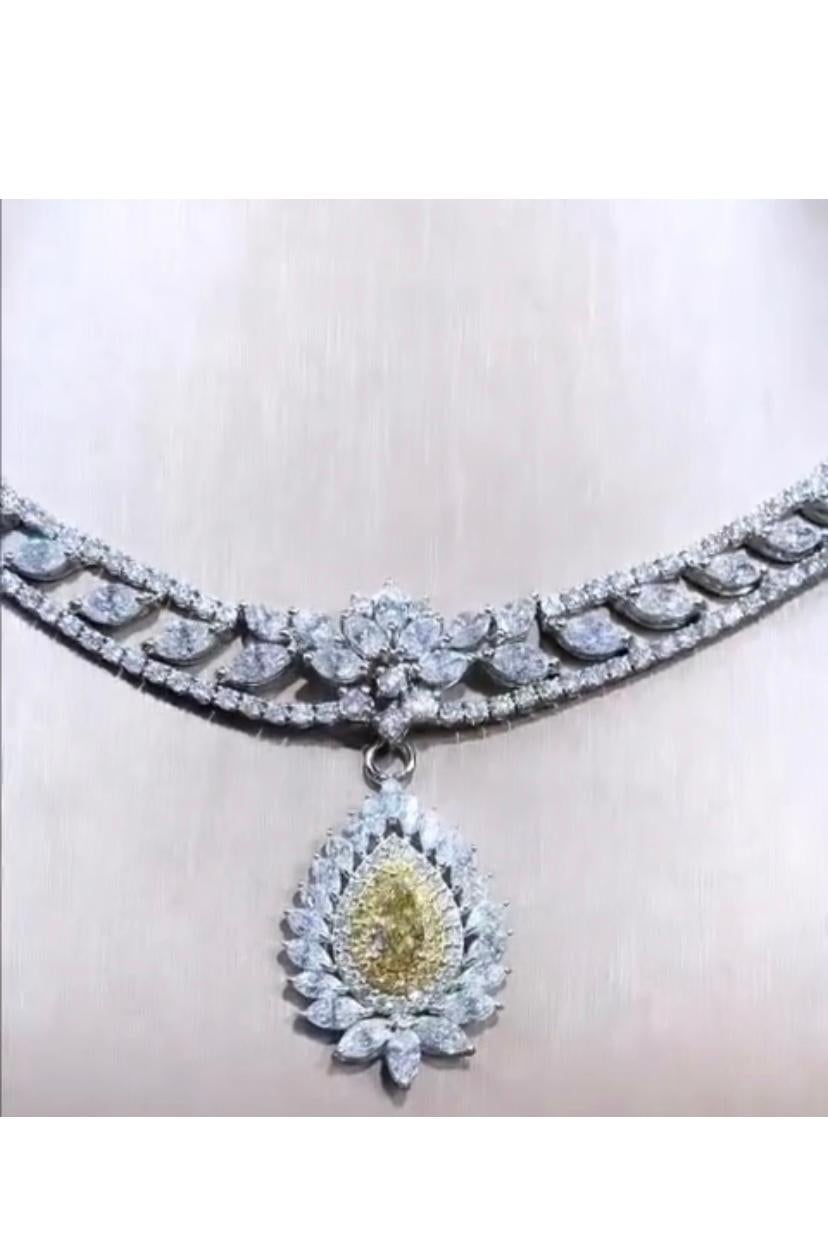 GIA Certified 1.00 Ct Fancy Yellow Brownish Diamonds  18.00 Ct Diamonds Necklace In New Condition For Sale In Massafra, IT