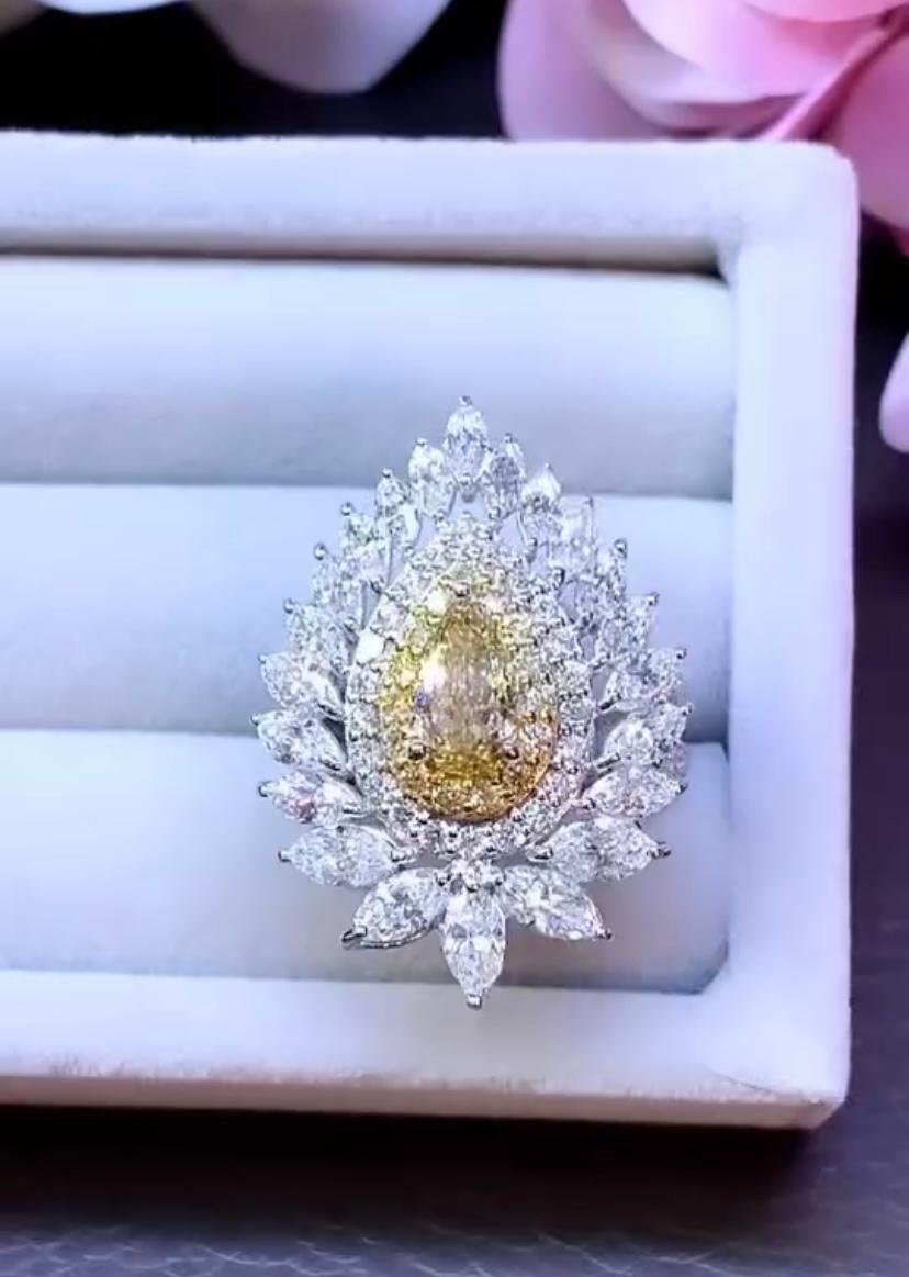 Diamant brunâtre jaune fantaisie certifié GIA de 1,00 ct  Bague en diamants de 3,60 cts en vente 1
